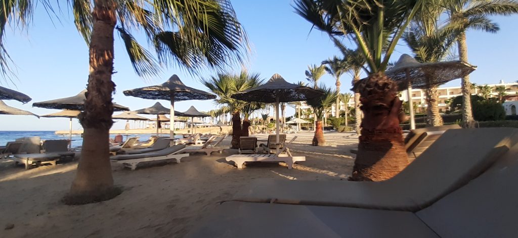 Ik ben op vakantie geweest in Egypte ! Hotel Royal Brayka - Beach.